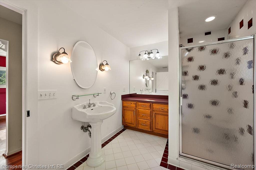 735 Novi Street, Northville, MI 48167 — Photo 19