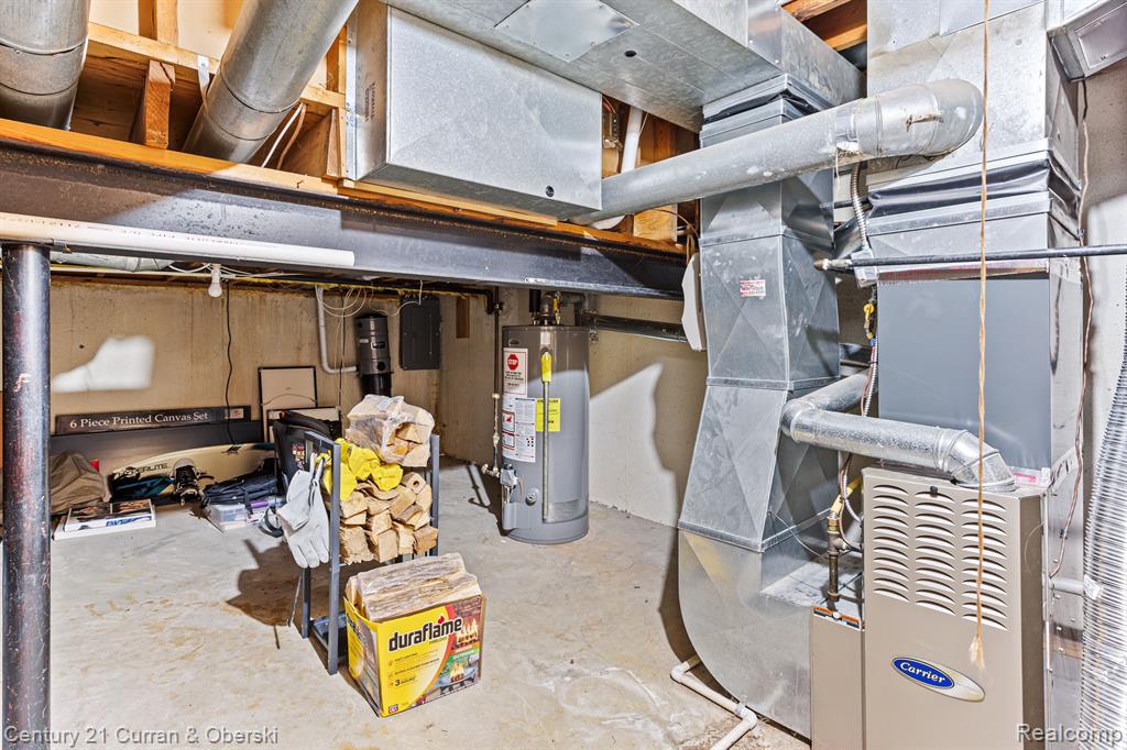 42645 Savoy Court, Northville, MI 48167 — Photo 21