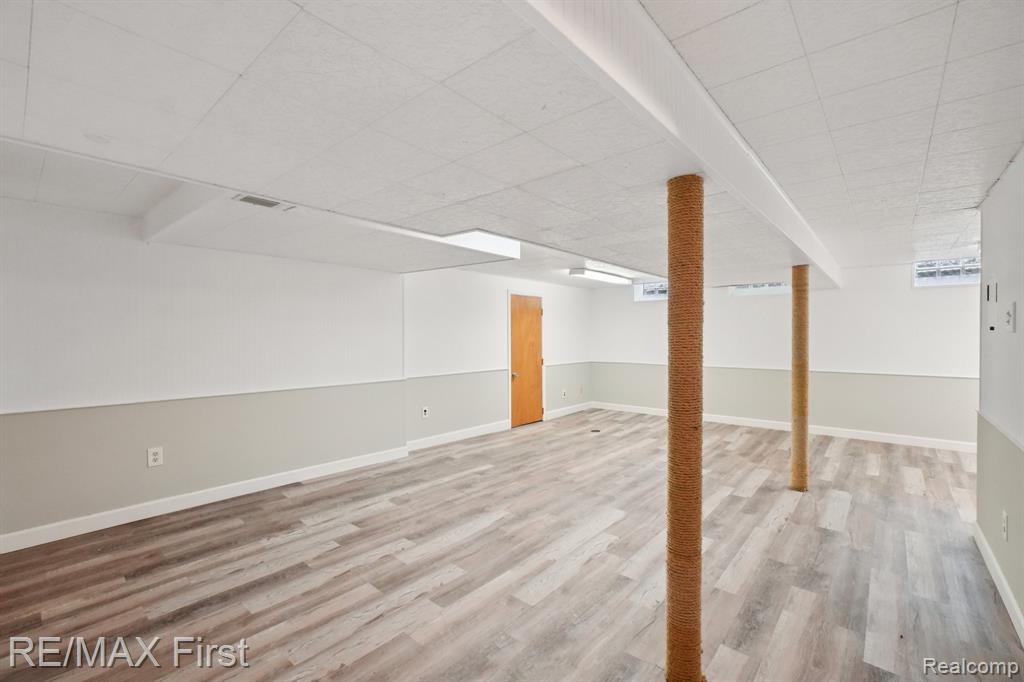 15590 Buckingham Avenue, Beverly Hills, MI 48025 — Photo 22