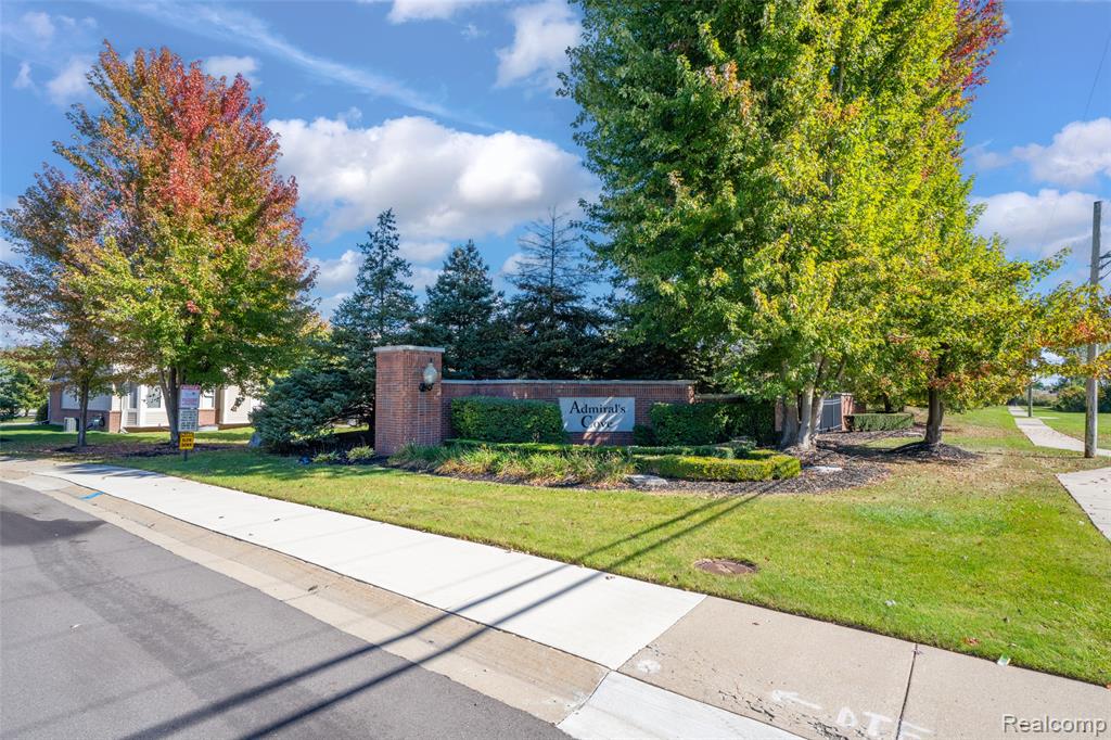 47302 Joanne Smith Lane, New Baltimore, MI — Photo 26