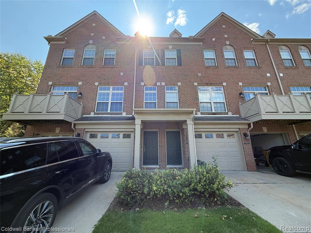 39792 ROCKCREST CIR, Northville, MI — front exterior