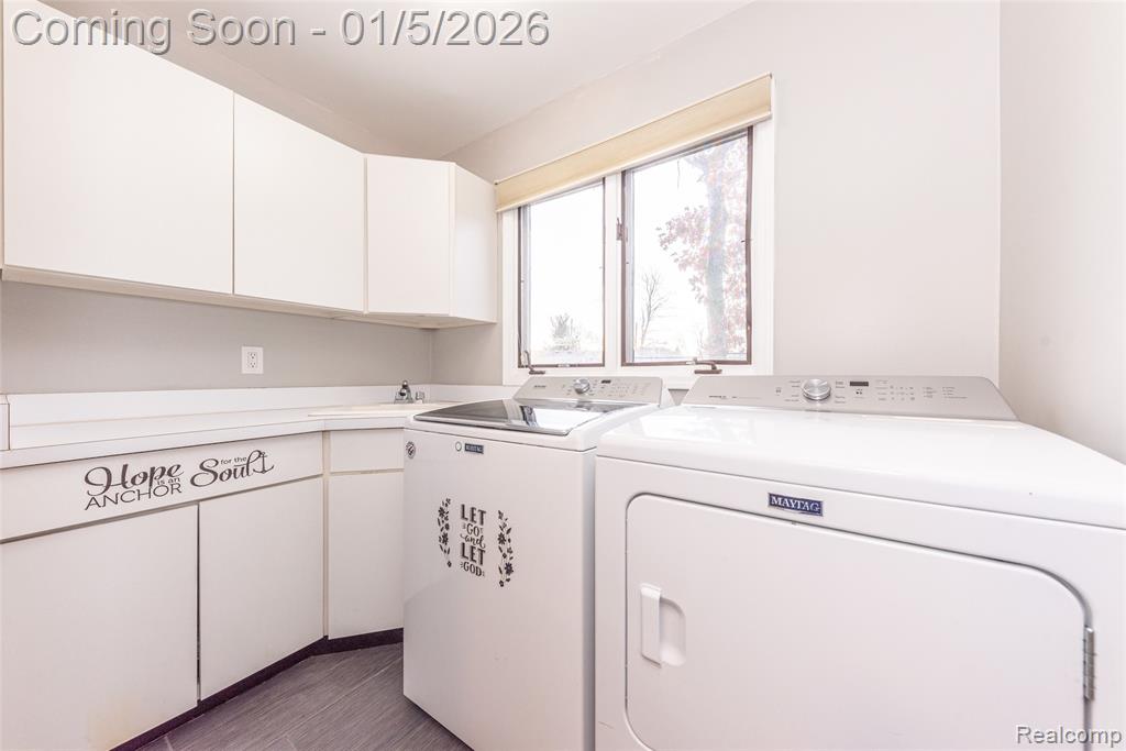 2526 Marchar Drive, Wolverine Lake, MI 48390 — Photo 43