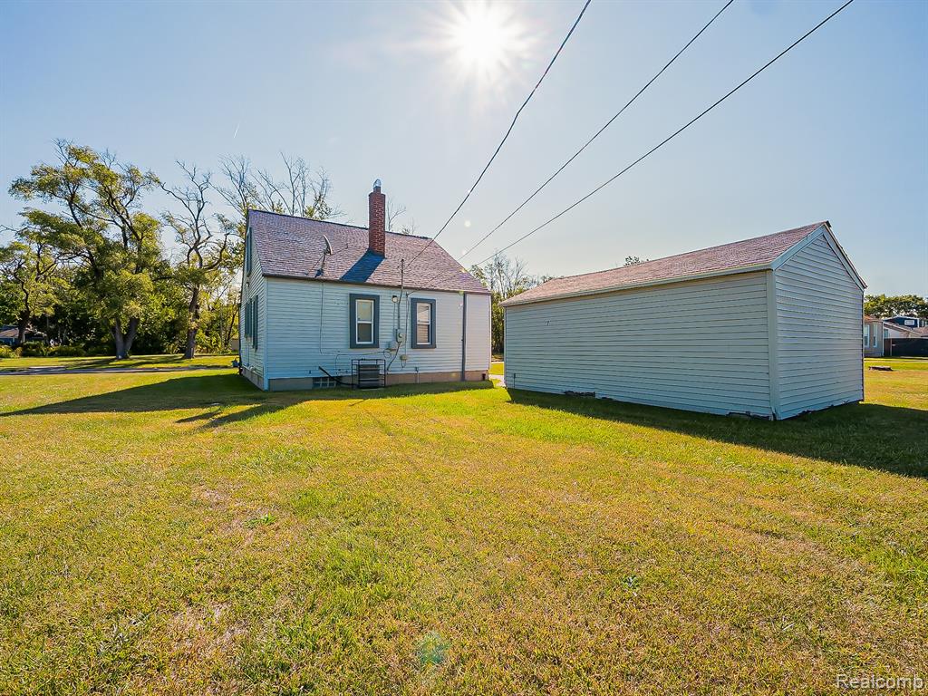 19365 Fenmore Street, Detroit, MI 48235 — Photo 14