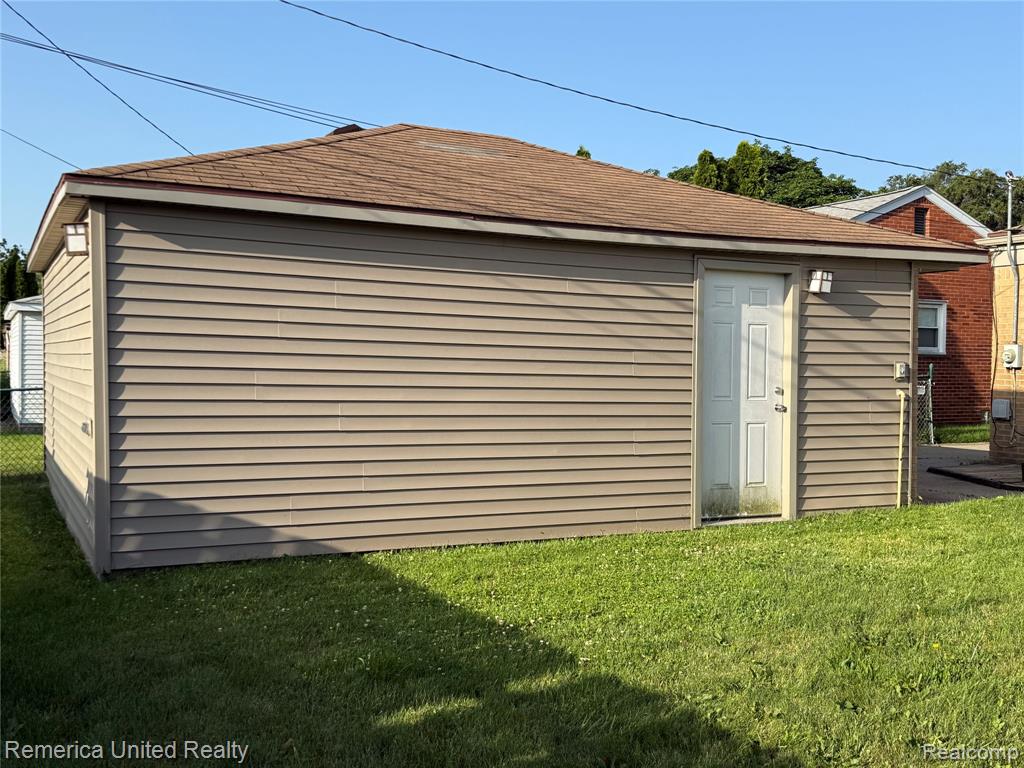 6450 Golfview Street, Garden City, MI — Photo 6