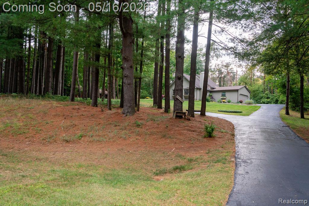 9256 Pine Hill Trail, Fenton, MI 48430 — Photo 9