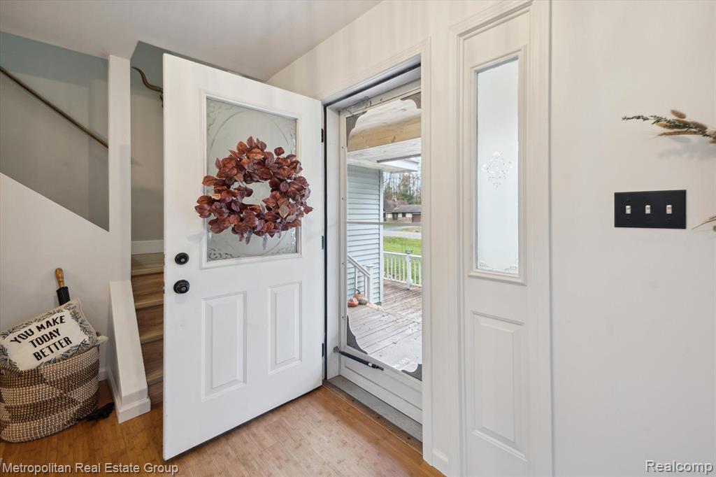 9327 LAKE CREST Drive, Whitmore Lake, MI 48189 — Photo 3
