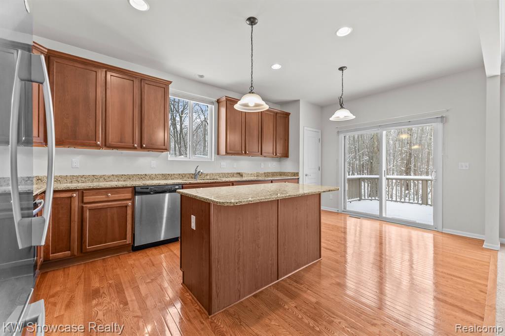 49724 Broadacre Drive, 57, Macomb, MI 48042 — Photo 13