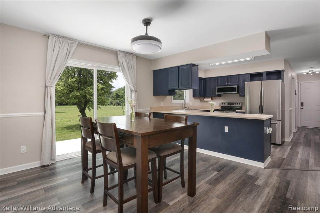 26855 King Road, Romulus, MI 48174 — Photo 8