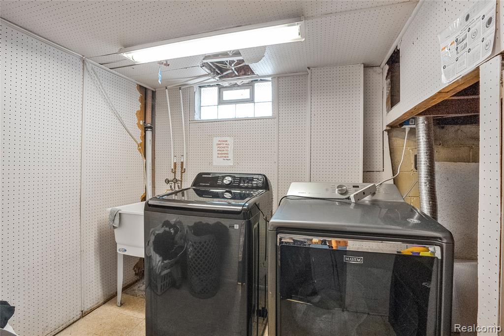 31344 Rosslyn Avenue, Garden City, MI — Photo 21