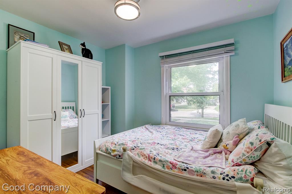4246 Elmwood Avenue, Royal Oak, MI 48073 — Photo 15