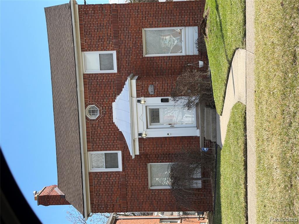 16130 Whitcomb Street, Detroit, MI 48235