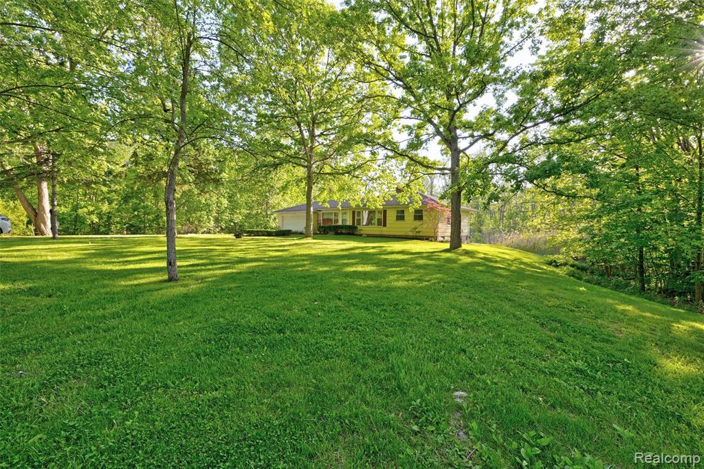 5890 Grange Hall Road, Holly, MI 48442 — Photo 54