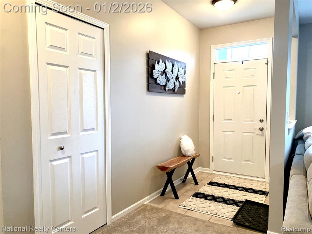46039 Rhodes Drive, 285, Macomb, MI 48044 — Photo 2