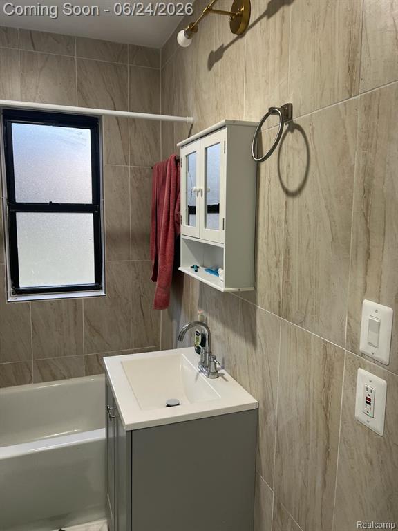 13500 Fenelon Street, Hamtramck, MI 48212 — Photo 3
