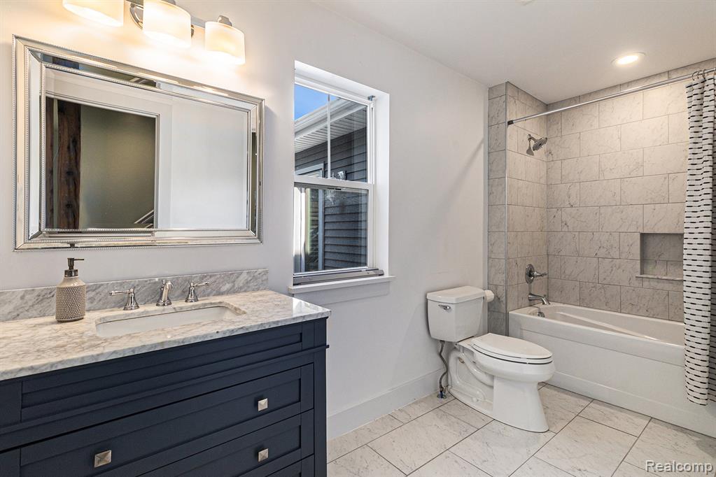 609 Ironwood Drive, Ann Arbor, MI 48103 — Photo 18