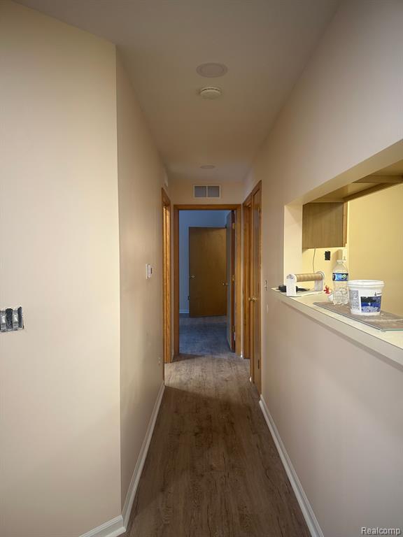 306 MARIGOLD Circle, Westland, MI — Photo 30
