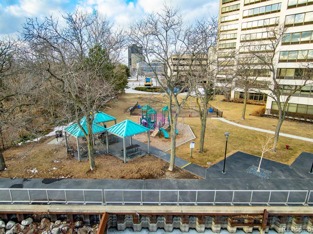 300 Riverfront Drive, 27C, Detroit, MI 48226 — Photo 48