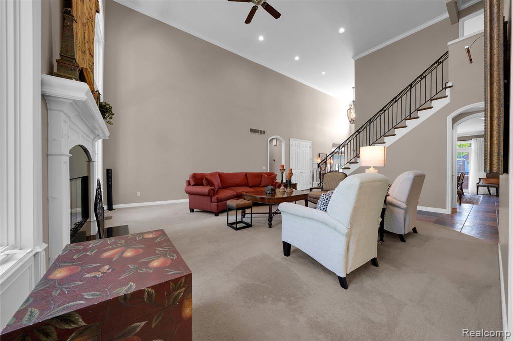 4502 Forest Edge Lane, West Bloomfield, MI 48323 — Photo 11