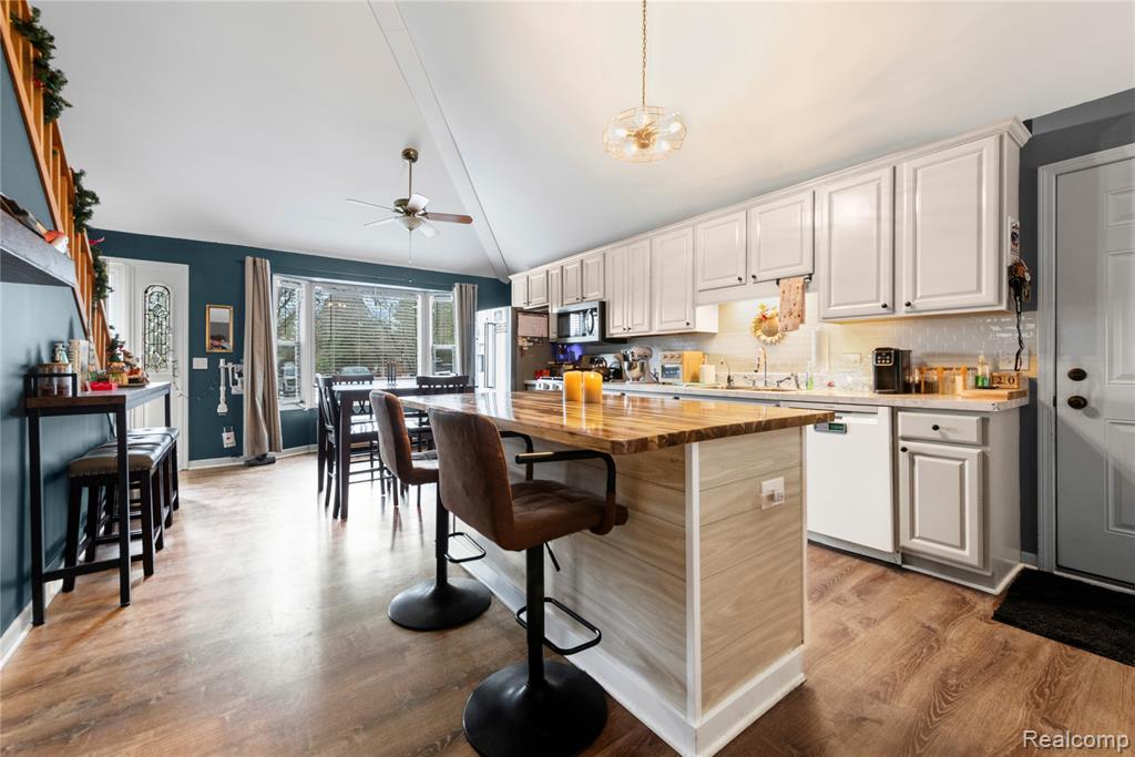 8095 Torrey Road, Mundy, MI 48439 — Photo 4