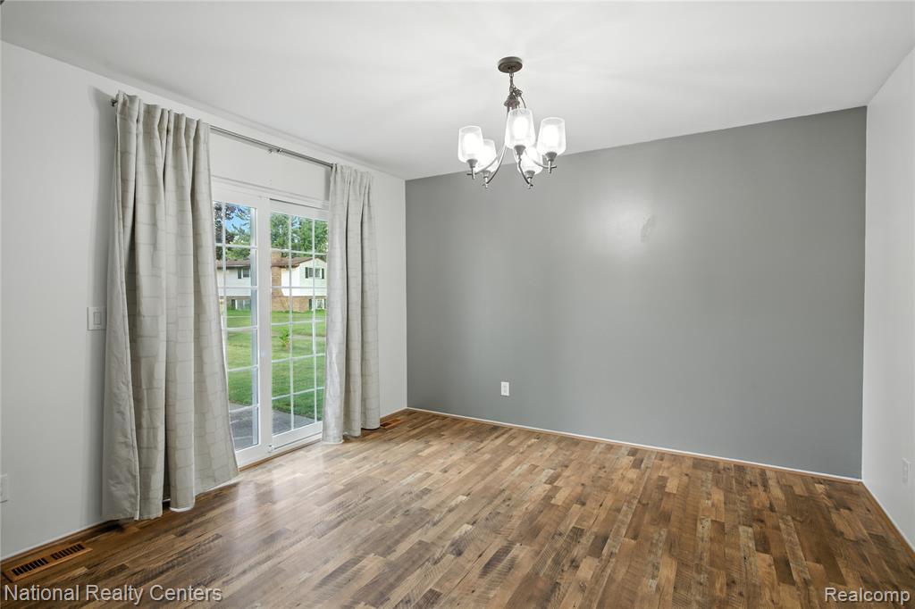 42700 Versailles Road, Canton, MI 48187 — Photo 12