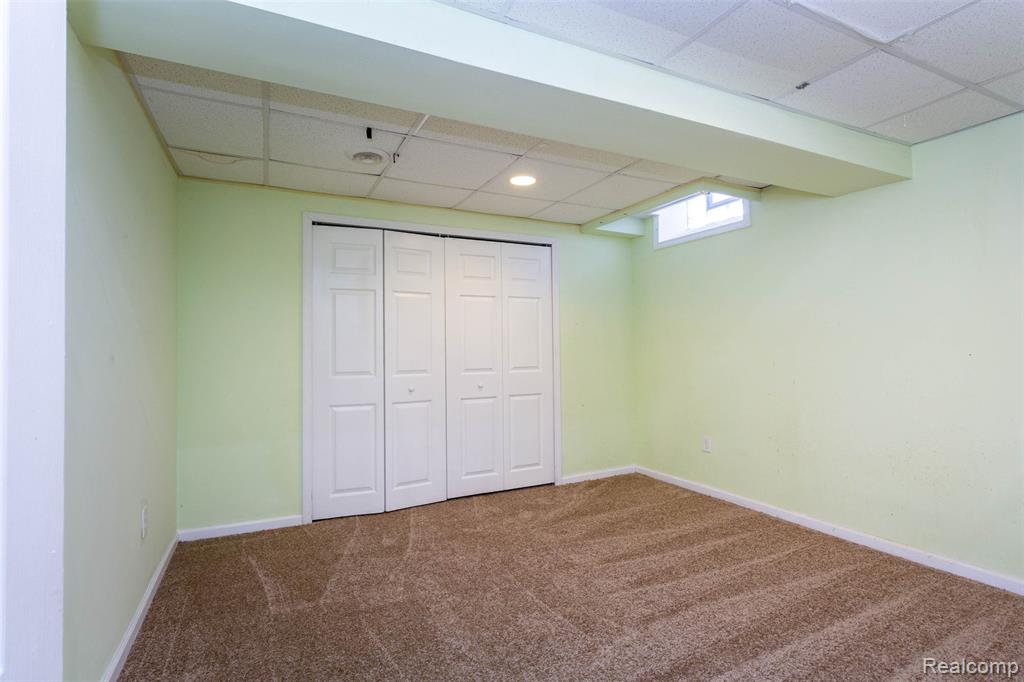 40945 Justin Drive, Sterling Heights, MI 48310 — Photo 42