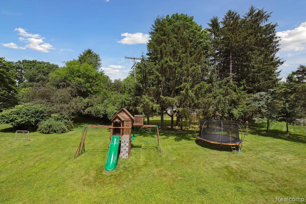 21378 Summerside Court Court, Northville, MI 48167 — Photo 44