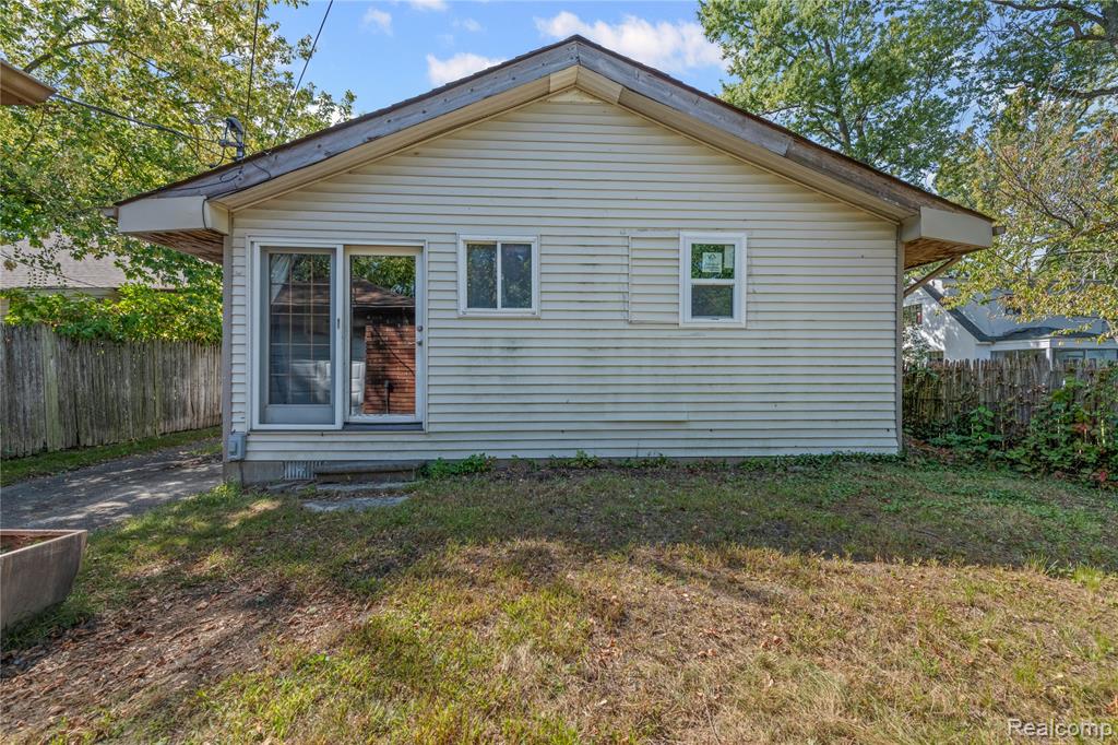 19960 Lichfield Road, Detroit, MI 48221 — Photo 28