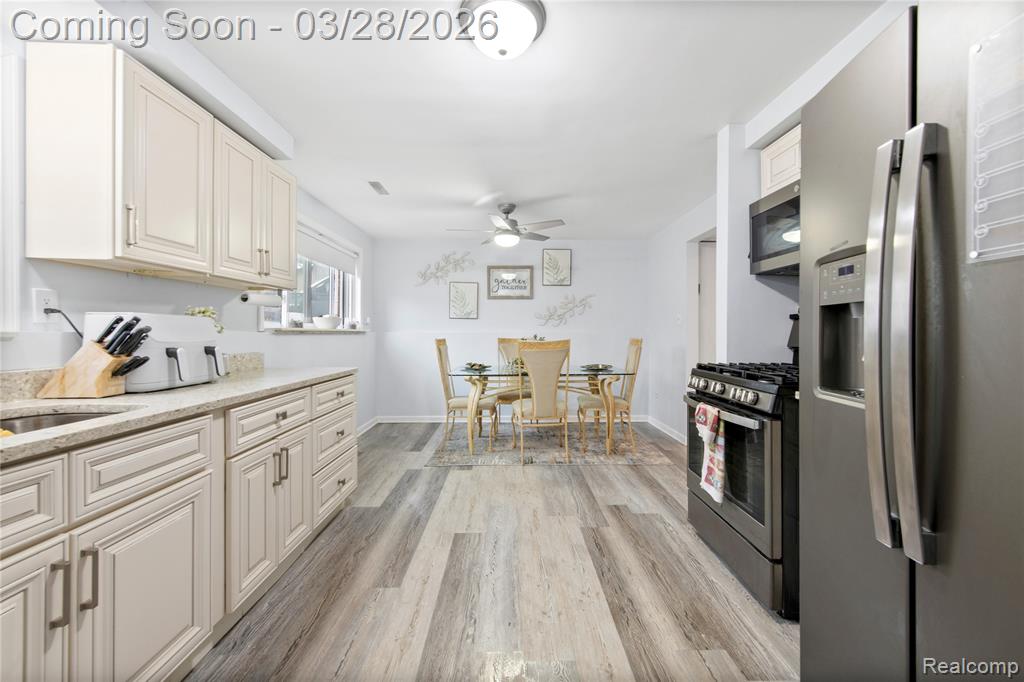 29540 Edward Drive, Inkster, MI 48141 — Photo 11