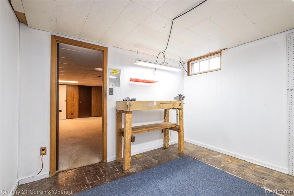 9663 Columbia, Redford, MI 48239 — Photo 40
