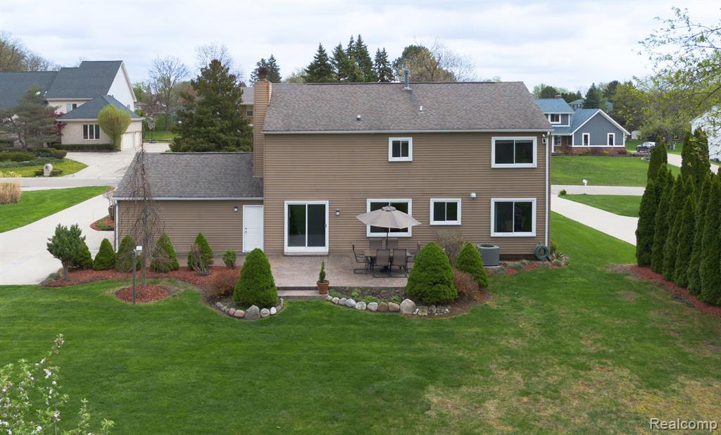 5628 WARRENSHIRE Drive, West Bloomfield, MI — Photo 18
