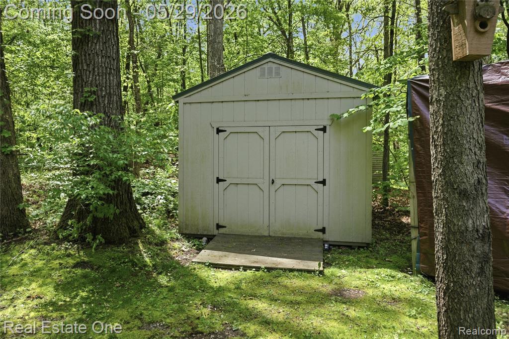 4640 Oak Lane, Whitmore Lake, MI 48189 — Photo 35