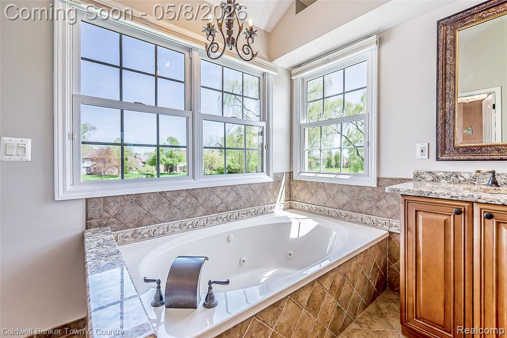 47920 Picadilly Court, Canton, MI 48187 — Photo 30