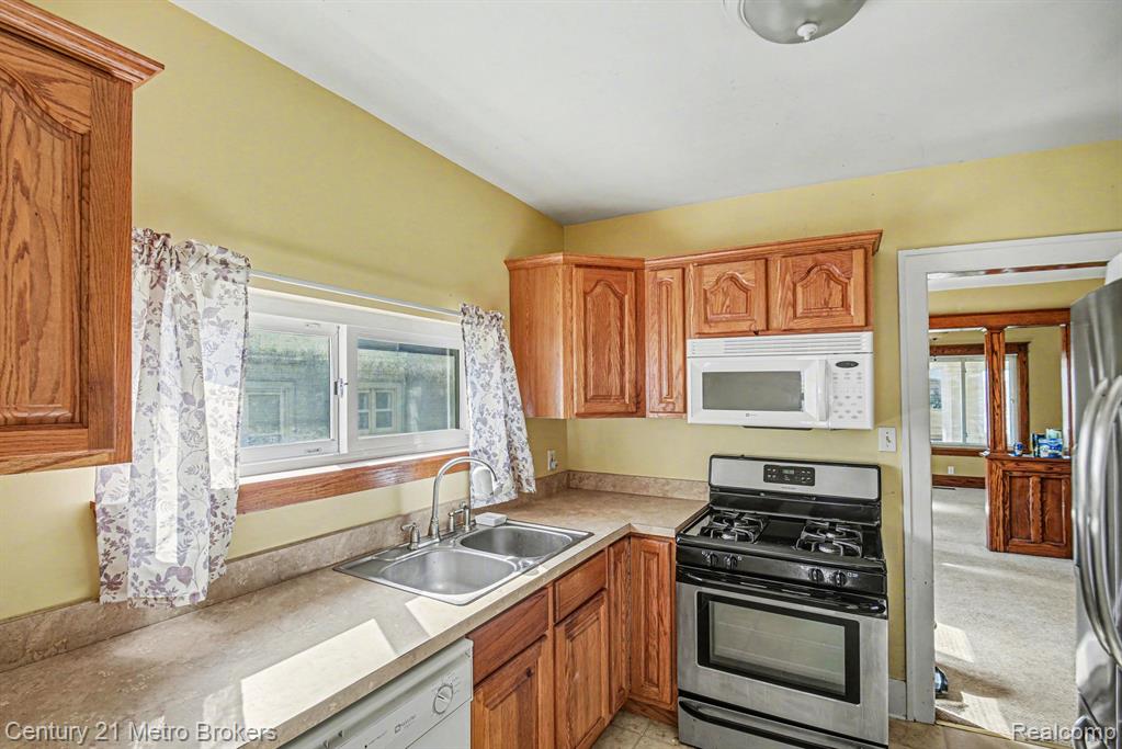 1800 W Genesee Street, Lapeer, MI 48446 — Photo 13