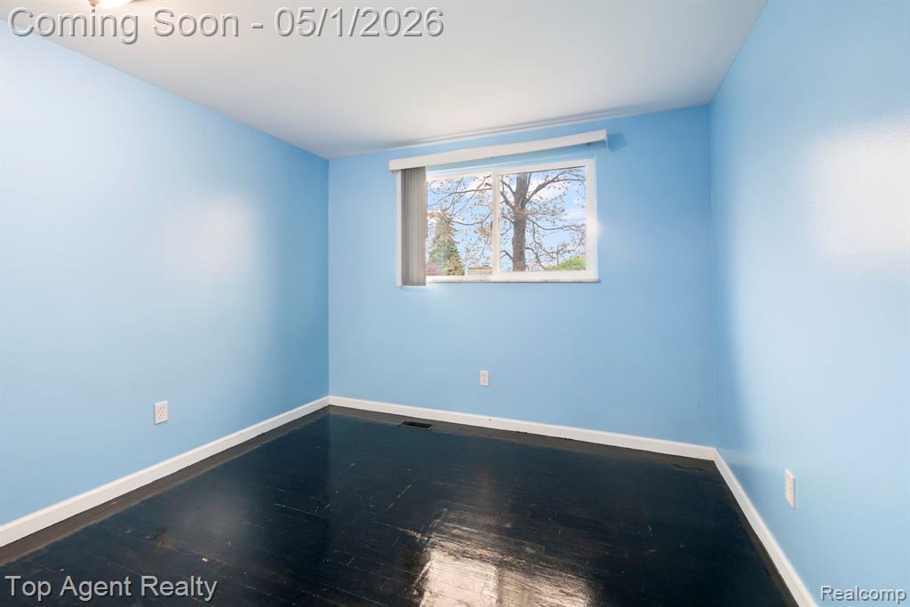 30151 Barbary Court, Warren, MI 48093 — Photo 34