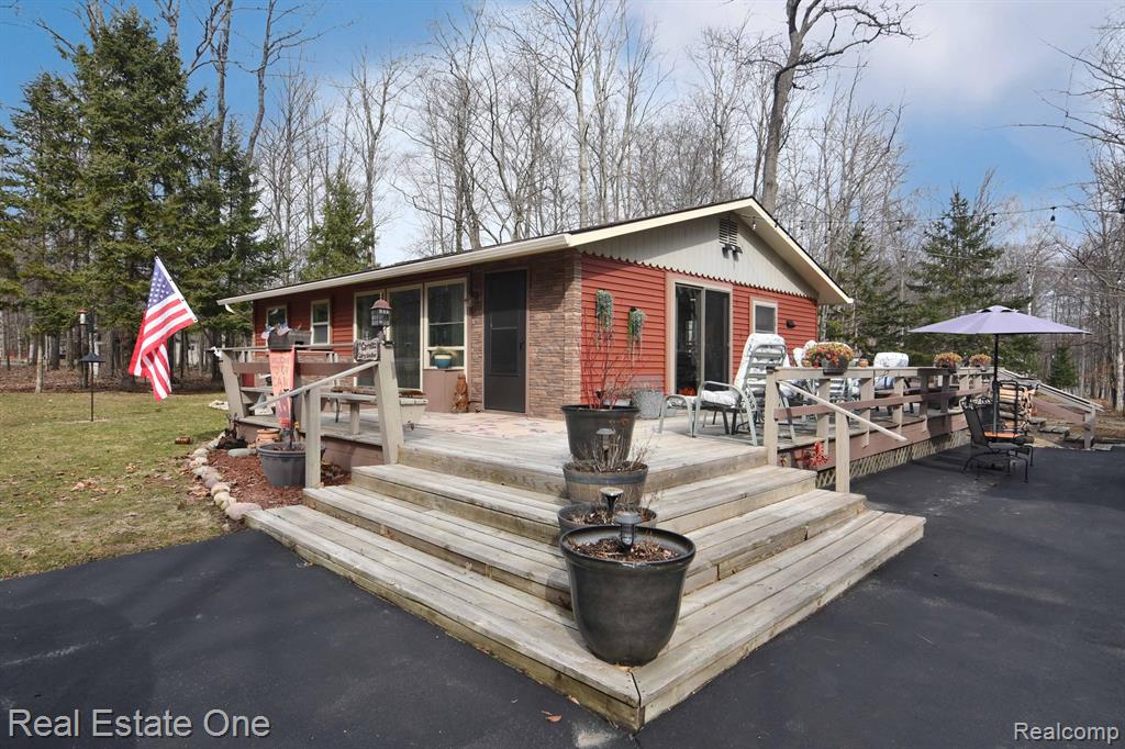 4084 N Weasel Trail, Lincoln, MI 48742 — Photo 2