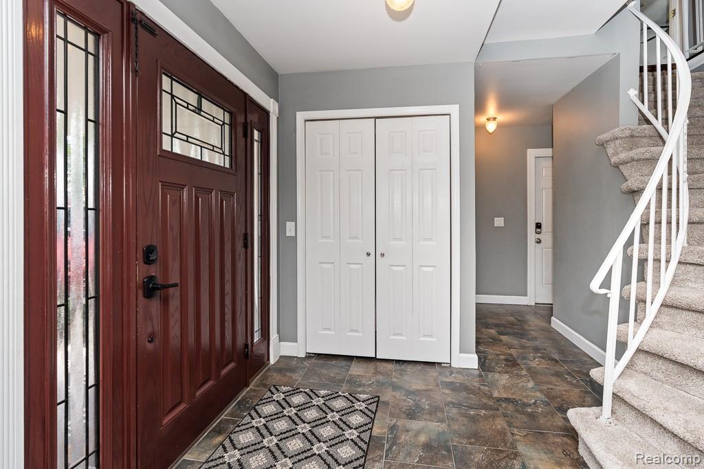 1847 Lyster Lane, Troy, MI 48085 — Photo 12