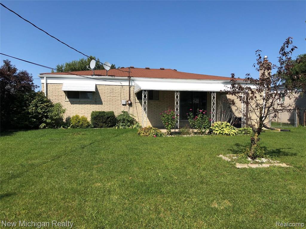 5060 BRISTOR Drive, Sterling Heights, MI 48310 — Photo 15