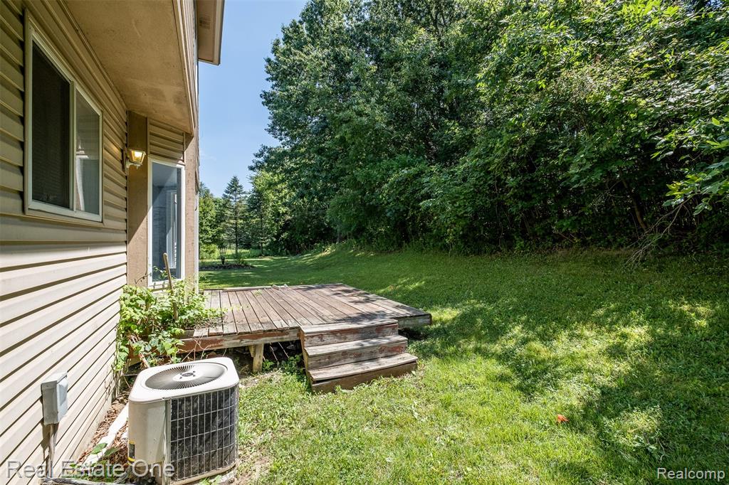 434 Converse Court, Lake Orion, MI 48362 — Photo 45