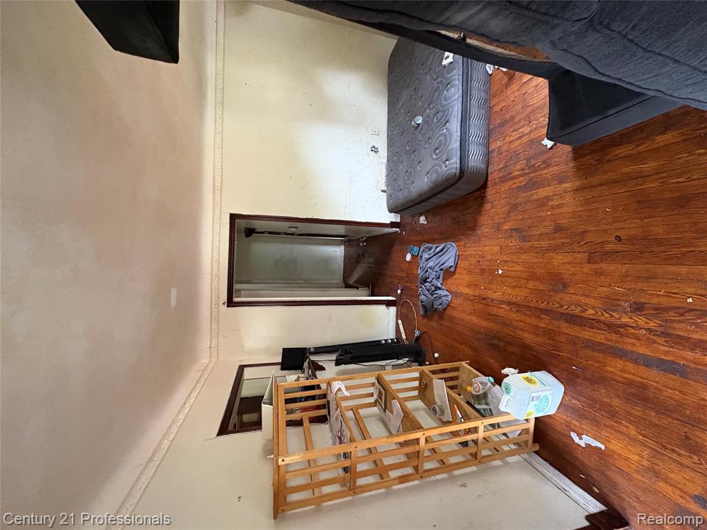 19431 Lyndon Street, Detroit, MI 48223 — Photo 8