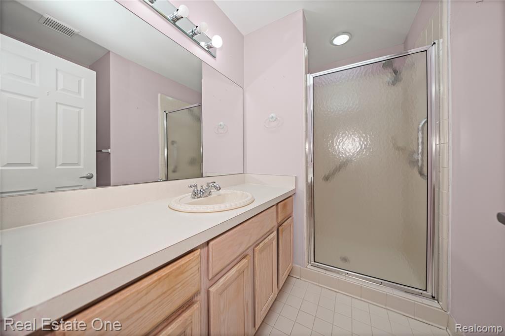 41432 Haggerty Woods Court, Canton, MI 48187 — Photo 22