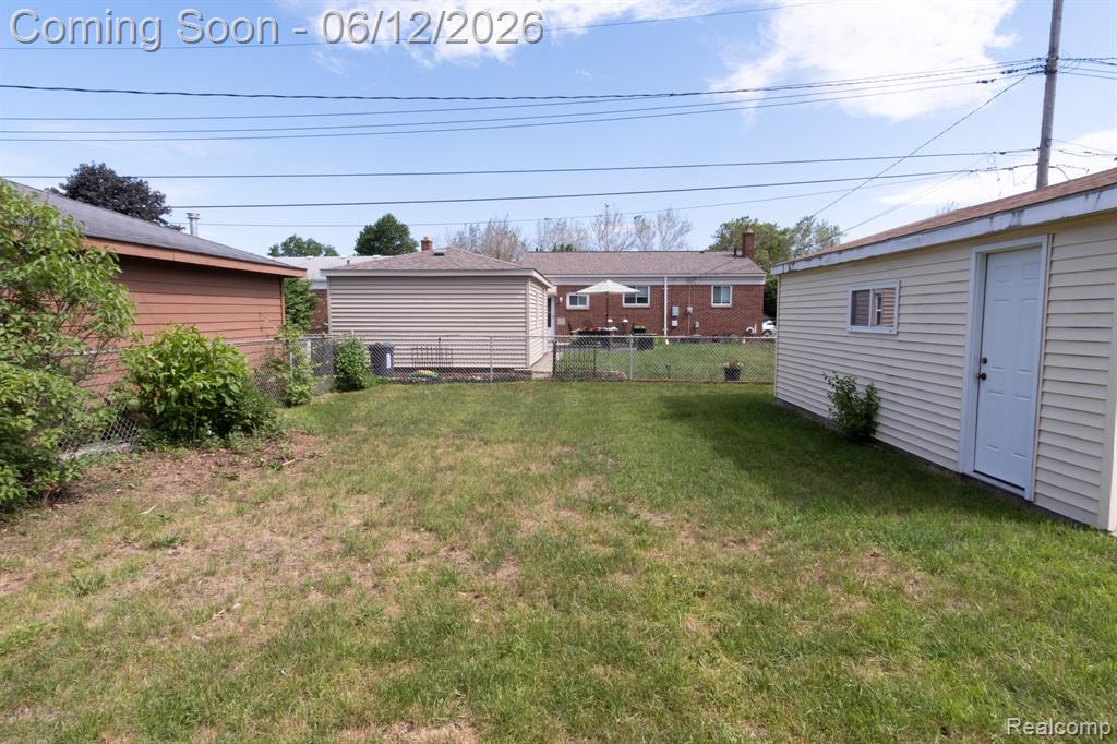 1235 Jenifer Avenue, Madison Heights, MI 48071 — Photo 31