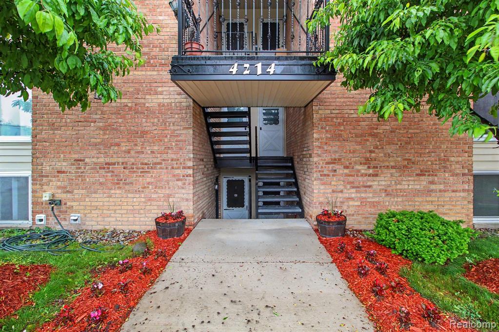 4214 Packard Street, 2, Ann Arbor, MI 48108 — Photo 2