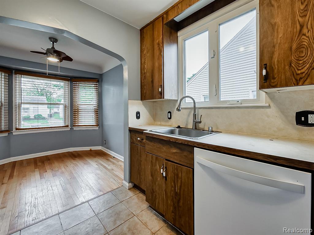 7785 Huron Street, Rockwood, MI — Photo 8