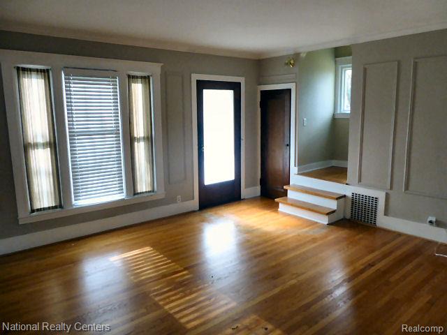 630 W University Drive, Rochester, MI 48307 — Photo 9
