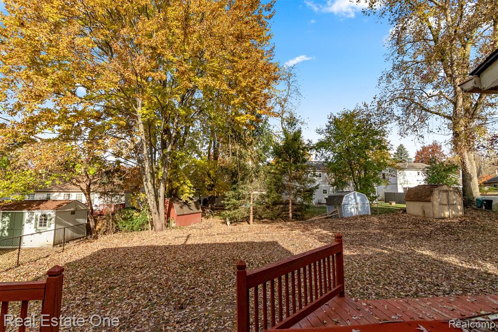 7985 Faircrest Drive, Ypsilanti, MI 48197 — Photo 49