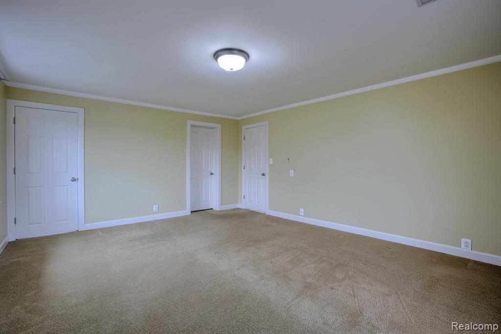 46070 EDGEWATER Drive, Chesterfield, MI, 48047