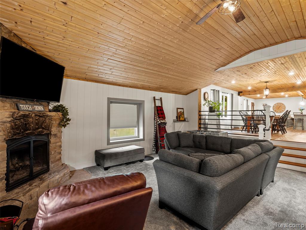 3365 Howland Road, Almont, MI 48003 — Photo 22