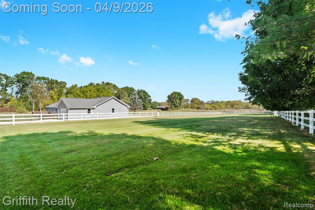 6005 Carscadden Way, Highland, MI — Photo 60