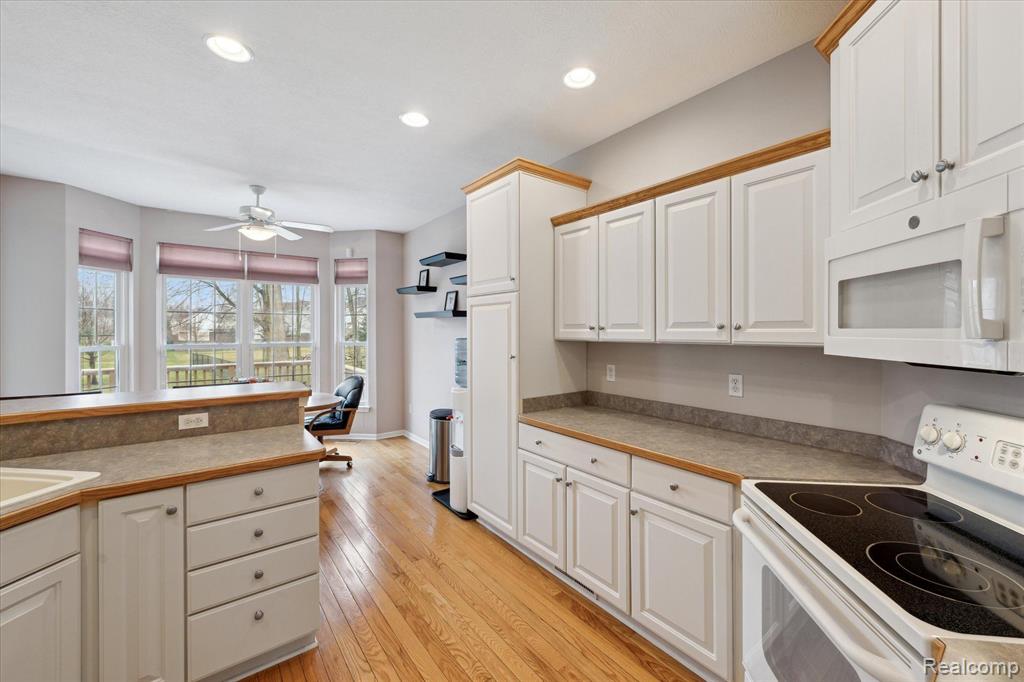 6840 MULDERSTRAAT, Grand Ledge, MI 48837 — Photo 11