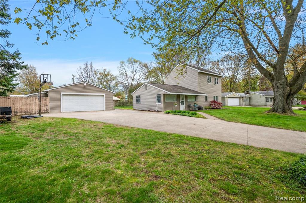4550 Independence Drive, Clarkston, MI — Photo 3